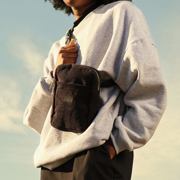 Corduroy Crossbody (noir)